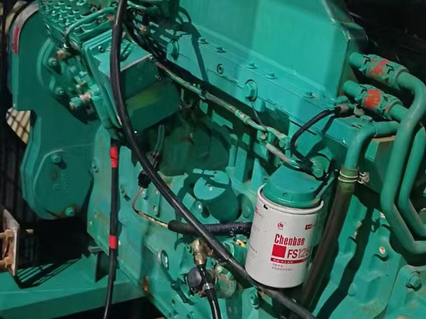 紫云如何确定新的发电机组控制系统是否与原系统兼容？